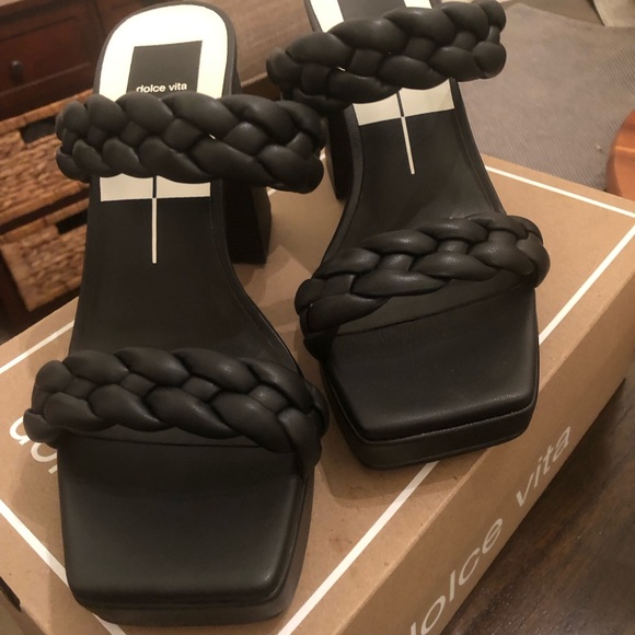 Dolce Vita by Steve Madden heels - Picture 3 of 4